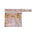 LITTLE E & CO – Mini wet bag, a pale pink with a colourful Australian animals print featuring koalas, kangaroos, platypus, kookaburras and echidnas. The wet bag is made from waterproof PUL and has a strap.